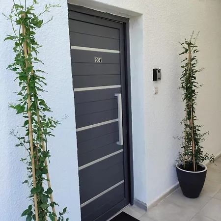 Cozy 1br Close To Harbour,sea,& Апартаменты